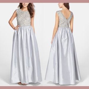 NEW Aidan Mattox [SZ 0‎ ] Embellished Bodice Taffeta Ballgown in Silver